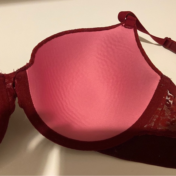 PINK | Victoria’s Secret Wear Everywhere T-Shirt Lightly Lined Red Bra | 36C - Picture 5 of 12